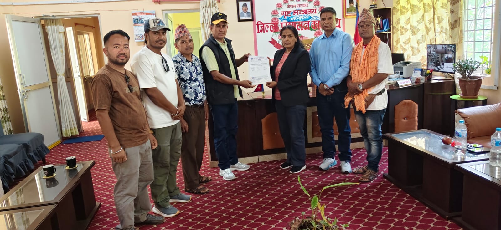 पिपल्ला बजारबाट बाढी प्रभावित क्षेत्रका लागि १ लाख ३४ हजार रुपैयाँ सहयोग